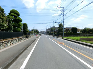 【前面道路含む現地写真】 | 桶川市下日出谷西2期　建築条件なし売地　全１区画