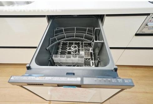 旭区今宿南町のその他|食器洗浄乾燥機付きキッチンは節水にもなる主婦の味方ですね