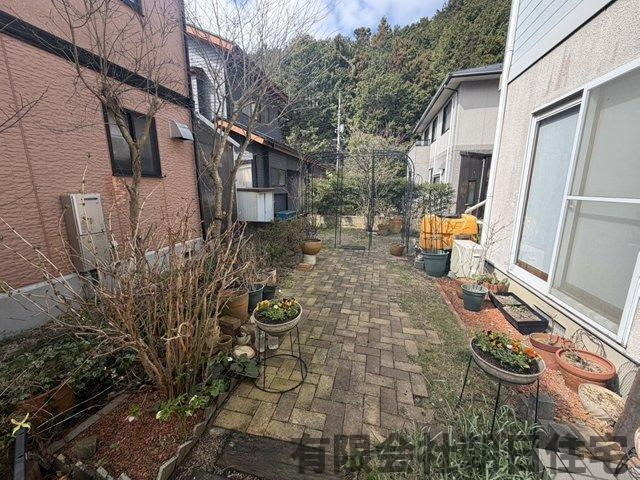 【庭】 | うぐいす台中古戸建 | お庭の付いた物件です
