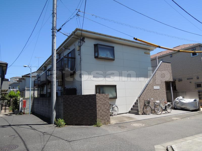 メゾンマルスの外観|きれいな外観です