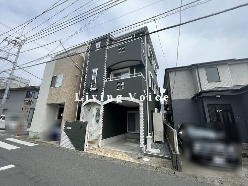 【外観】 | 【仲介手数料０円】海老名市上郷1丁目　中古一戸建て | 海老名市上郷1丁目　中古一戸建て