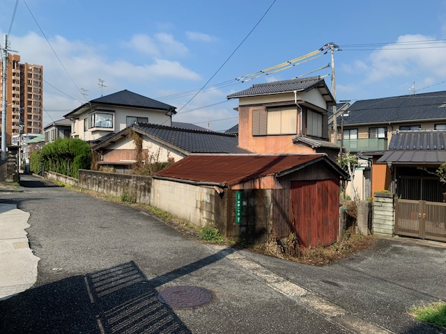 田原一丁目8番18号（B-9）の前面道路含む現地写真