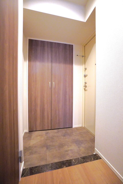 ロイジェント駒込六義園の玄関|※写真は同タイプ住戸です。