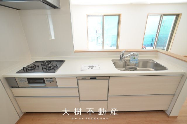 【キッチン】 | 海老名市国分寺台1丁目 新築戸建て 全2棟【仲介手数料無料】