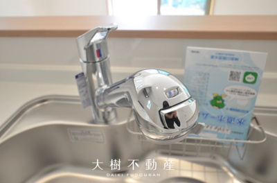 【キッチン】 | 海老名市国分寺台1丁目 新築戸建て 全2棟【仲介手数料無料】