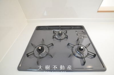 【キッチン】 | 海老名市国分寺台1丁目 新築戸建て 全2棟【仲介手数料無料】