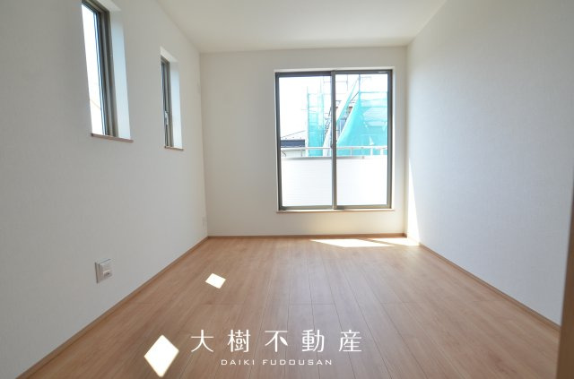 【洋室】 | 海老名市国分寺台1丁目 新築戸建て 全2棟【仲介手数料無料】 | 2階　洋室2（6.0帖）