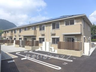 広島市安佐北区亀山２丁目のアパートの外観