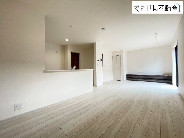 【居間・リビング】 | Livele Garden.S加須市三俣1丁目　新築住宅 | ≪2号棟≫
現地(2026年8月撮影)