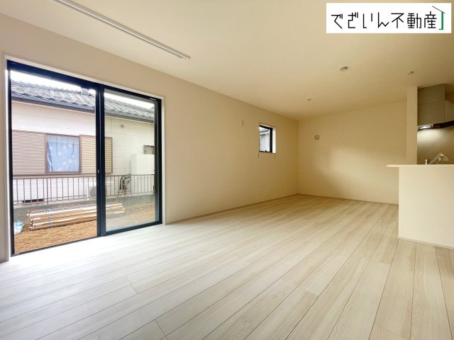 【居間・リビング】 | Livele Garden.S加須市三俣1丁目　新築住宅 | ≪2号棟≫
現地(2026年8月撮影)