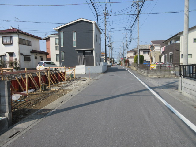 【仲介手数料無料】新築戸建　熊谷市大原2-7-9（全1棟）の前面道路含む現地写真