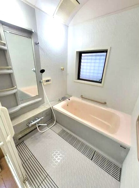 名古屋市中村区（西米野町）の浴室