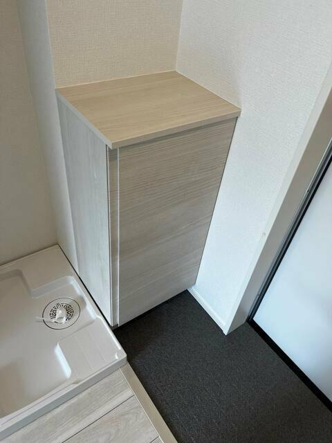 同棟別室