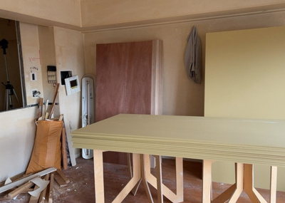 【ダイニング】 | サンクレイドルつきみ野 | ダイニングは、食事や家族の団らんスペースとしてだけではなく、ほかの用途としても使用することができます。ダイニングテーブルを置き、食事のためのスペースを作ることでリビングとの差別化を図ることができます。