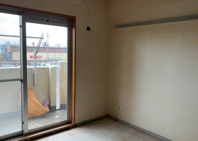 【子供部屋】 | サンクレイドルつきみ野 | 子供が何人でも年齢によっては、受験時にしっかり壁のある個室があった方が良い場合もあります。難しい問題ですが、兄弟の人数や、性別や年齢差によって状況が異なりますので、数年後のこともしっかり考えましょう。