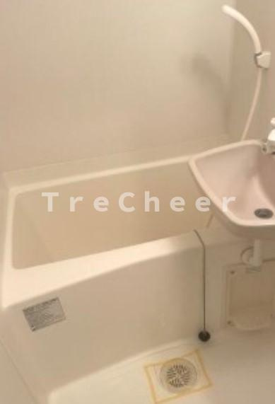 アンプルールフェール川口Ⅱの浴室