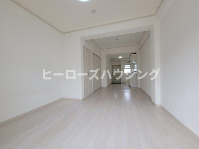 【居間・リビング】 | ラポール蛍池 | ※2026年4月上旬撮影！