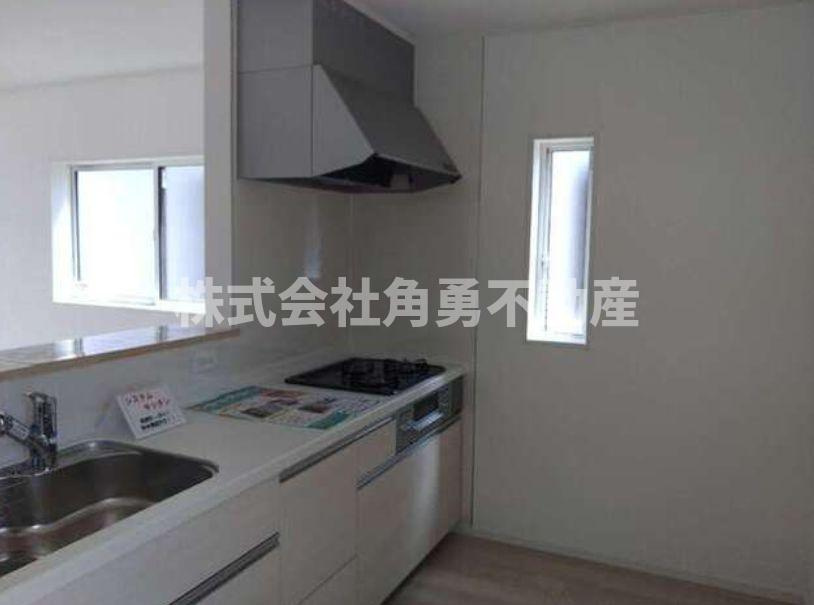 大磯町大磯第5　新築一戸建て　2号棟の内観：施工例|《施工例》キッチン