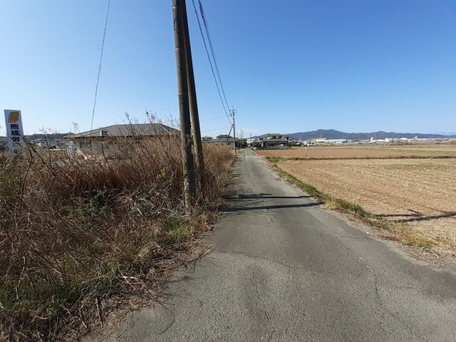 宇土市花園町の売地の前面道路含む現地写真