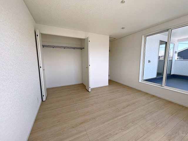 新築戸建・新築建売　矢吹町一本木第6　善郷小・矢吹中の洋室|8.5帖の洋室はご夫婦の主寝室におすすめです！
