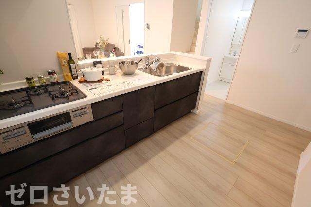 《仲介手数料無料》西区大字指扇1007新築一戸建てハートフルタウンのキッチン
