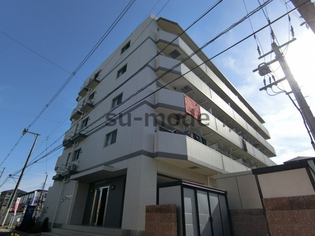 サンプラザ茨木の外観