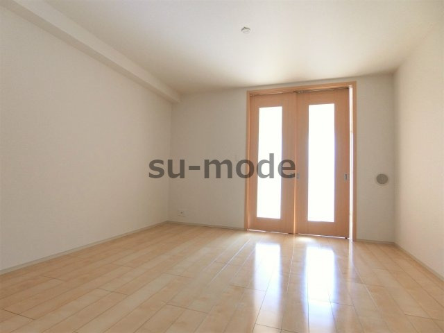 サンプラザ茨木の洋室