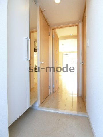 サンプラザ茨木の玄関