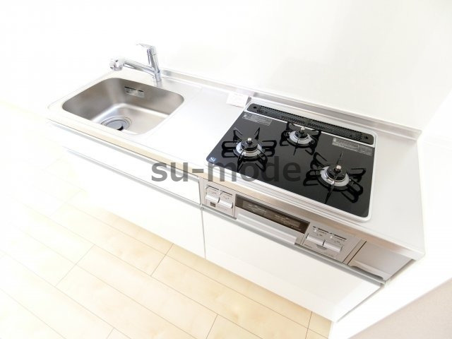 サンプラザ茨木のキッチン