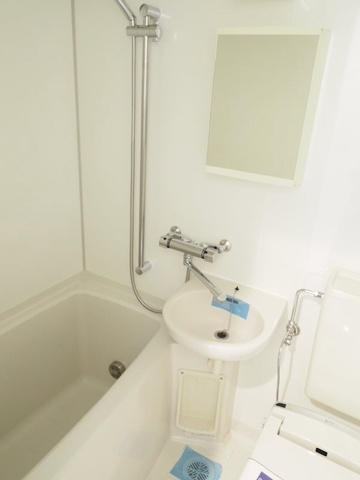 新品家具付きマンション高田6(KaGood東京)の浴室