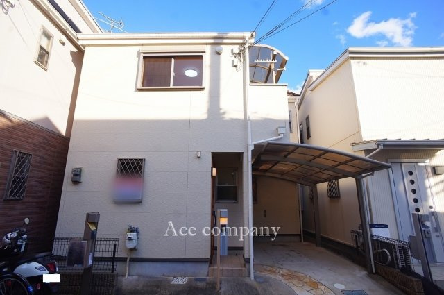 【外観】 | 八尾市上尾町2丁目 | 【平成18年築☆2階建て♪カーポート付き☆】ローン返済目安：月々約41494円（頭金0円、変動金利0.875％、返済期間40年、ボーナス払い無しで試算しています）