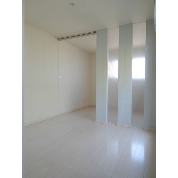 サンライズ豊田の居間・リビング