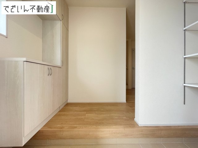 【玄関】 | Livele Garden.S加須市三俣1丁目　新築住宅 | ≪3号棟≫
現地(2026年8月撮影)
