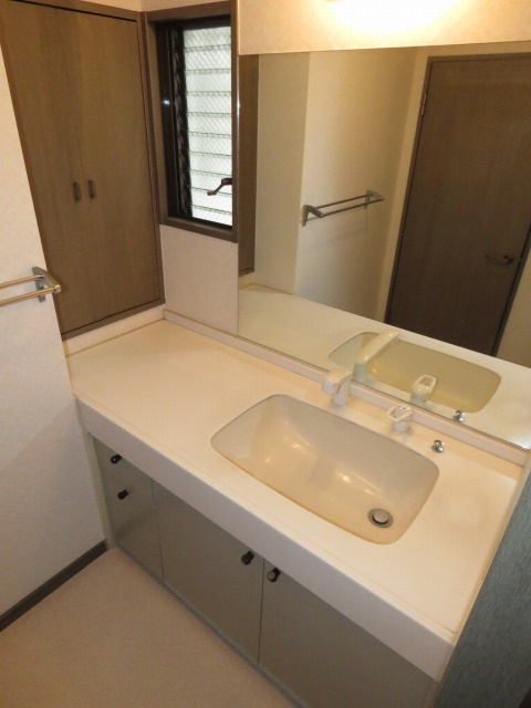 清喜スカイマンション二日市の洗面所