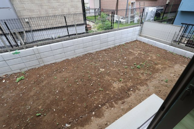 《仲介手数料無料》北区本郷町1065-1新築一戸建てハートフルタウンの庭