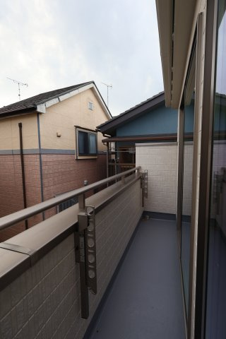 《仲介手数料無料》北区本郷町1065-1新築一戸建てハートフルタウンのバルコニー