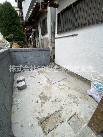 南荘町中古戸建のその他共用部分|自転車・バイクが置けます。
