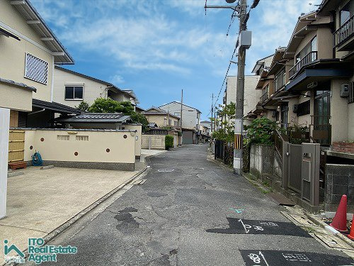大宮玄琢北町 新築戸建 5期1号地の前面道路含む現地写真
