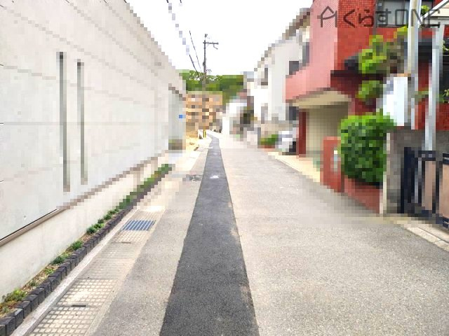 【前面道路含む現地写真】 | 姫路市八代本町１丁目／売土地