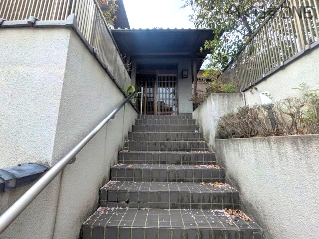 【玄関】 | 姫路市藤ケ台／中古戸建