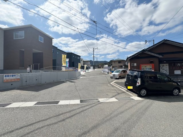 ーリーブルガーデンー小倉南区長行西第五【小倉南区　新築戸建て】の前面道路含む現地写真|2026年3月14日撮影【小倉南区　新築戸建て】