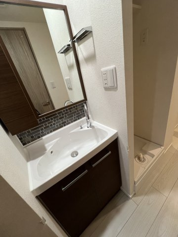 【洗面所】
