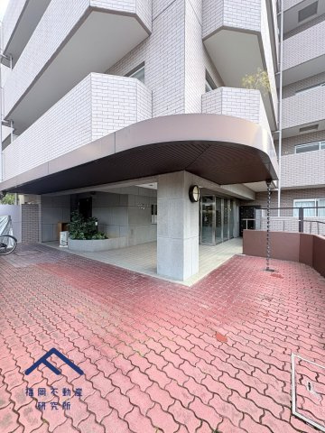 ライオンズマンション大橋第2のエントランス