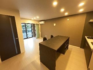 仮）スイートモダン船越の居間・リビング