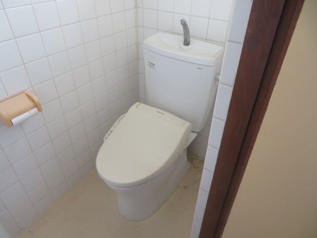 姫路市大津区恵美酒町２丁目の賃貸マンションのトイレ