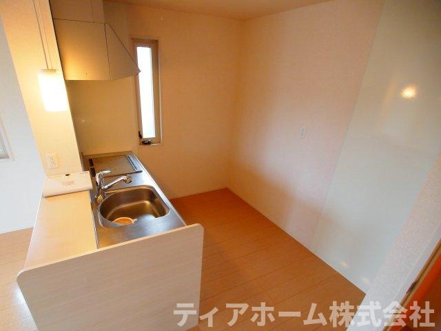 フェリーチェ真美ヶ丘A棟のキッチン|きれいなキッチンです