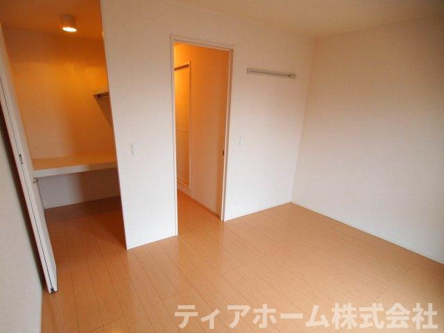 フェリーチェ真美ヶ丘A棟の洋室|スタンダードな洋室です