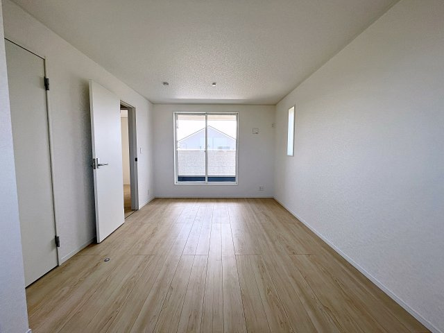 新築戸建・新築建売　矢吹町一本木第6　善郷小・矢吹中の洋室|11帖の洋室は広々とした空間で将来2部屋に分割可能です！