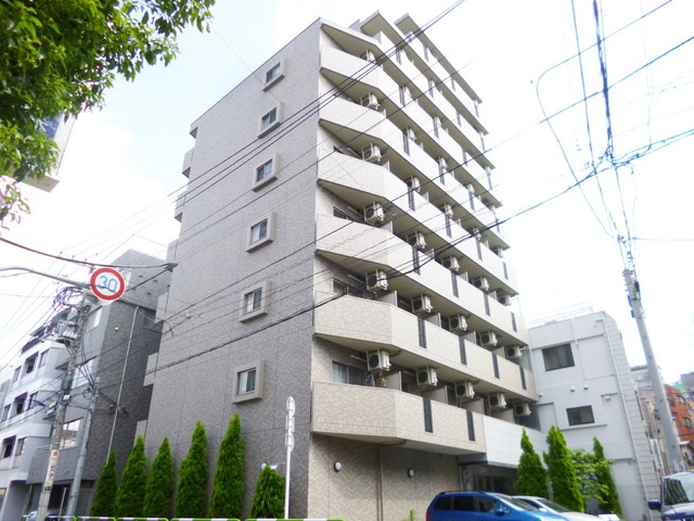 北区西ケ原１丁目の賃貸マンションの外観|タイル張りのオシャレなマンションです