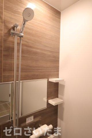 《仲介手数料無料》南区別所２丁目4-7新築一戸建てケイアイグレイスの浴室